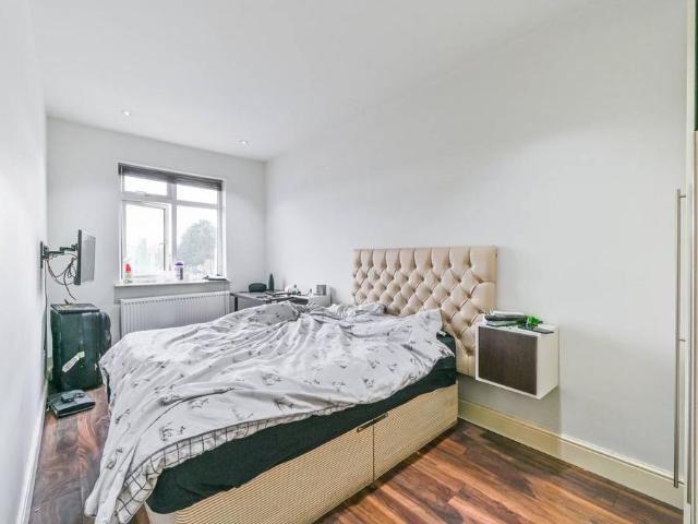 Flat for rent in Streatham, Greater London