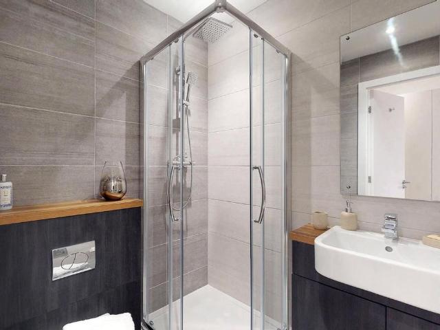 Studio for rent in City Centre, Isle Of Man