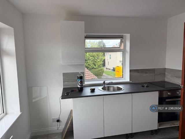 Studio for rent in Feckenham, City Of Bristol