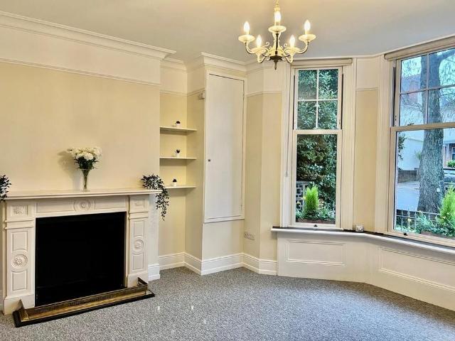 Studio for rent in Brunswick