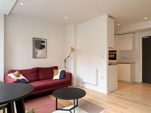 Studio for rent in Sudbury, Greater London
