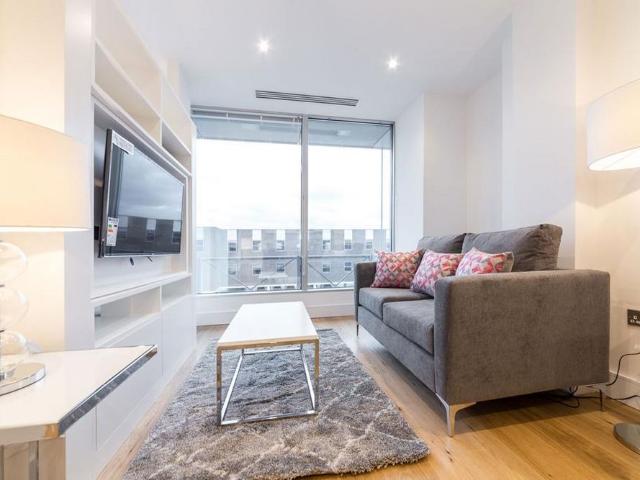 Studio for rent in London Borough of Hounslow, Greater London