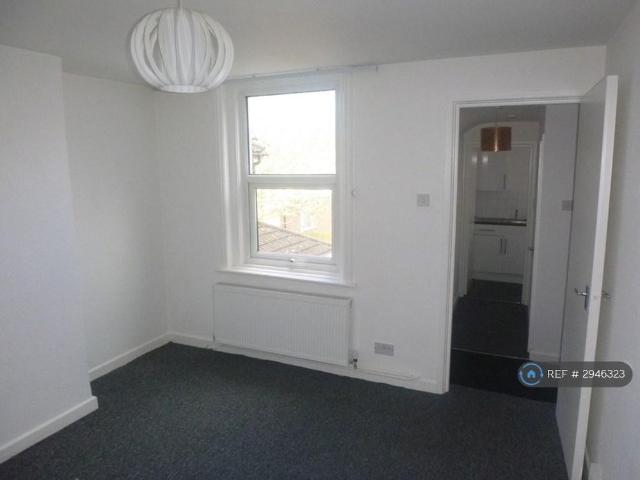 Studio for rent in Boscombe, Bournemouth