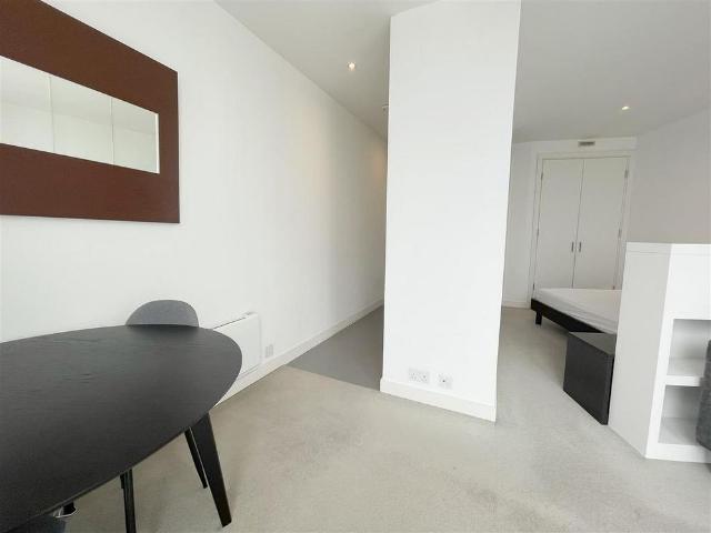 Studio for rent in Park Central, Birmingham