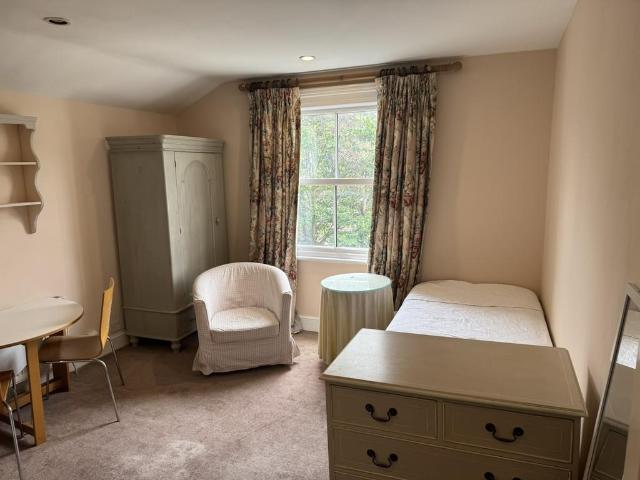 Flat for rent in Fulham, Sands End