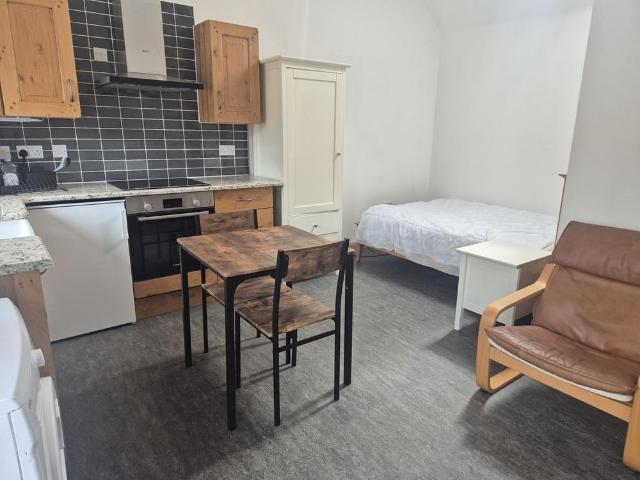 Studio for rent in Elton, Cheshire