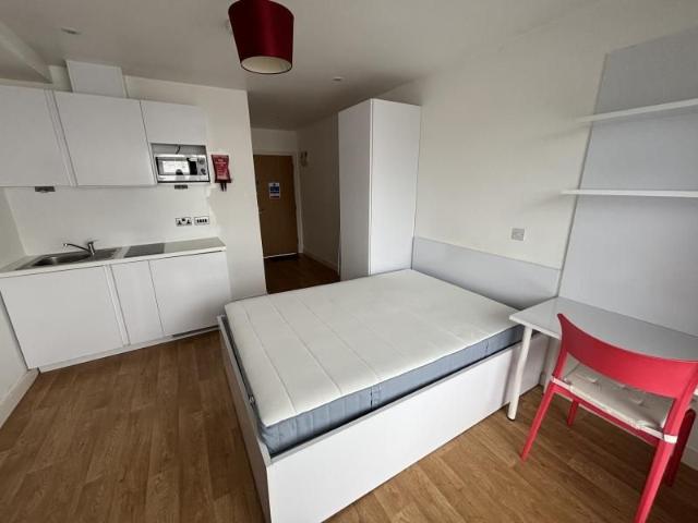 Studio for rent in Headingley Hill, Headingley