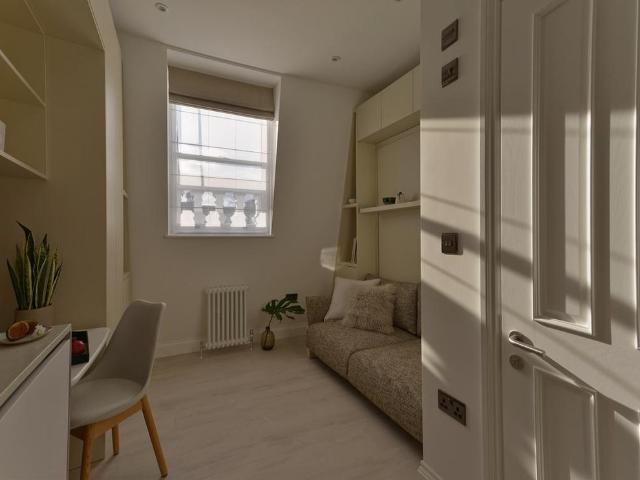 Studio for rent in Cat Hill, Isle Of Man