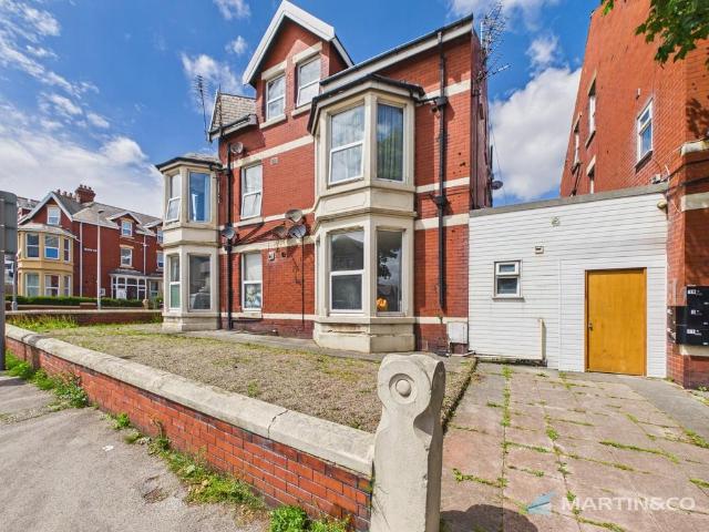 Flat for rent in Revoe, Blackpool