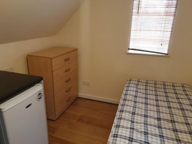 Studio for rent in Bevois Mount, Portswood
