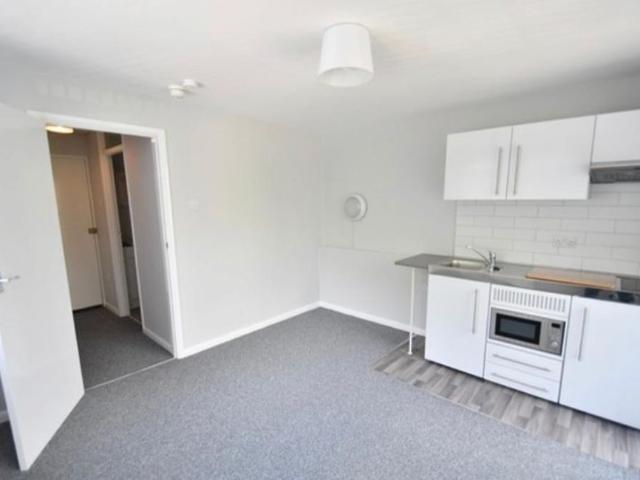 Studio for rent in Crofton, Greater London