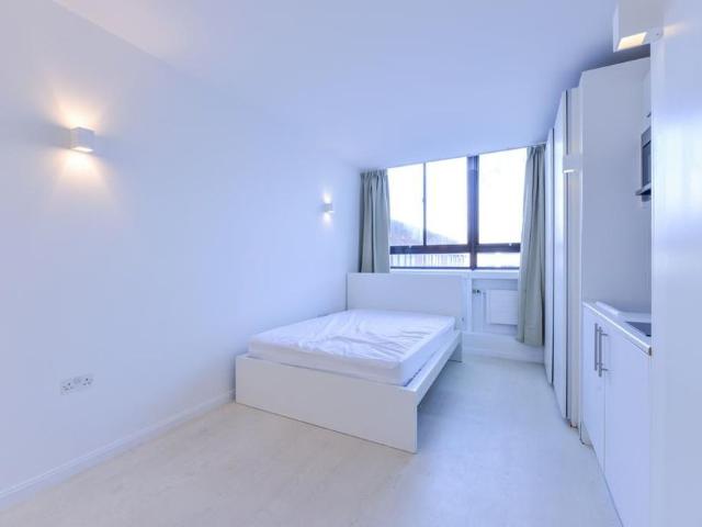Studio for rent in Greater London