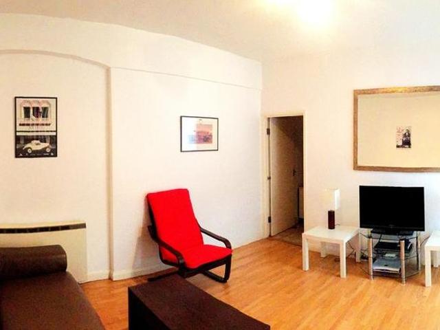Studio for rent in Semilong, Northampton