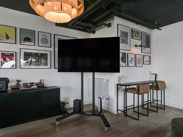 Studio for rent in Wealdstone, Greater London