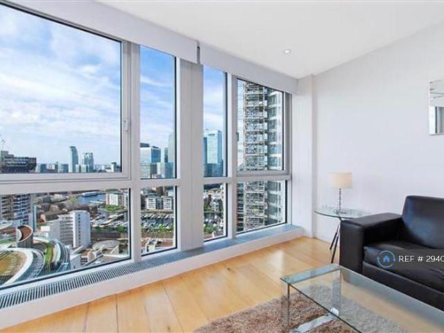 Flat for rent in Greenwich Peninsula, Greater London