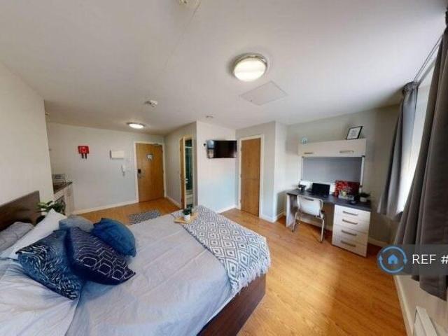 Flat for rent in City Centre, South Yorkshire