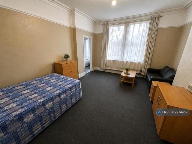 Flat for rent in Feckenham, City Of Bristol