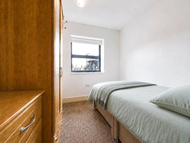 Studio for rent in Brunswick, Brighton & Hove