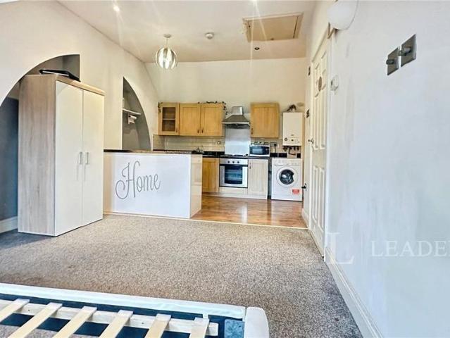 Studio for rent in Spring Park, Luton