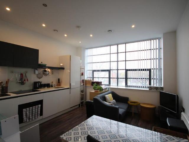 Studio for rent in City Centre, Georgia