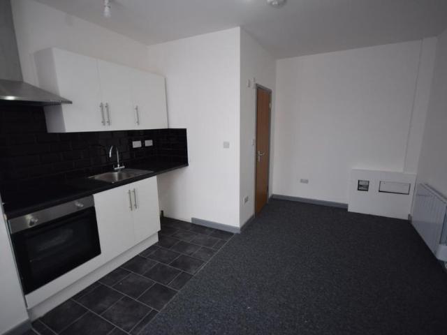 Studio for rent in Bitterne Manor, Southampton