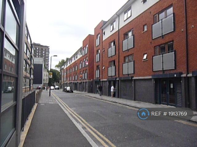 Flat for rent in Shoreditch, Isle Of Man