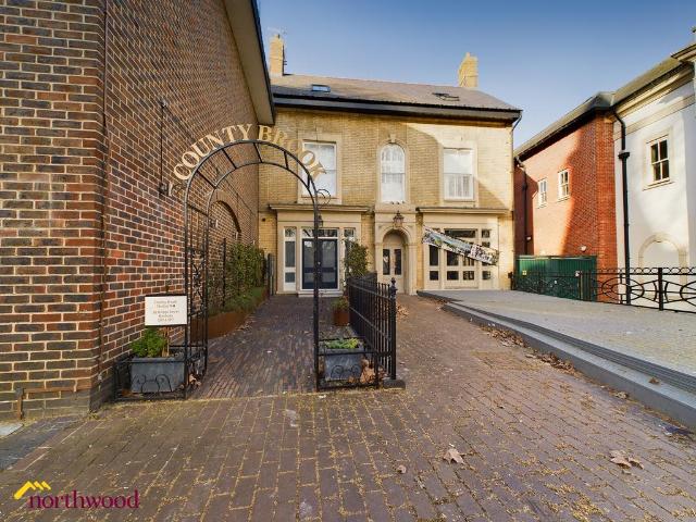 Flat for rent in Evershot, Oxfordshire