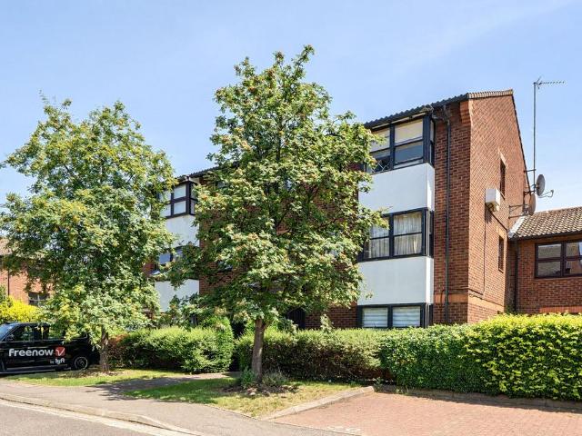 Flat for rent in Greater London