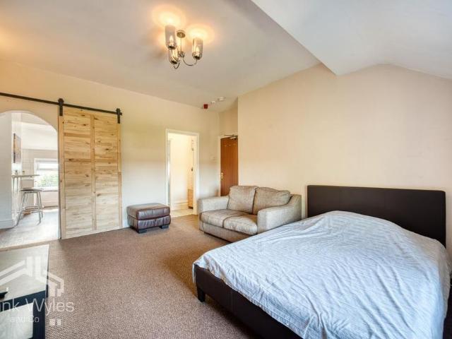 Studio for rent in Lytham, Lancashire