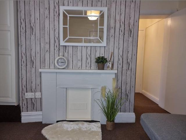 Studio for rent in Hexthorpe, South Yorkshire