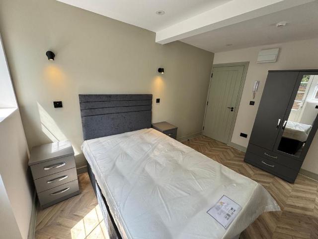 Flat for rent in Fulham, Sands End