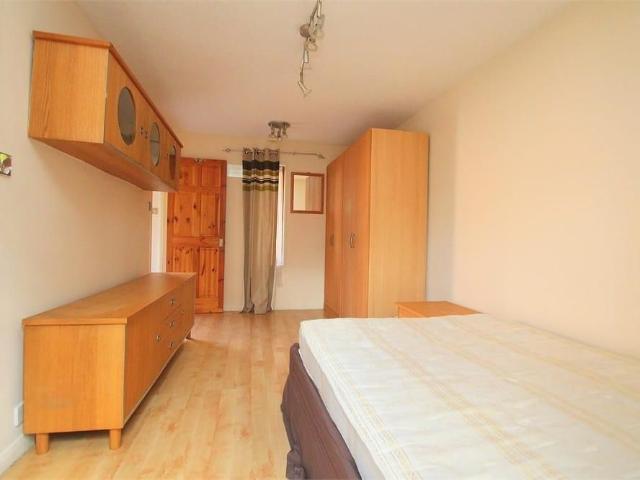 Studio for rent in Chalvey, Slough