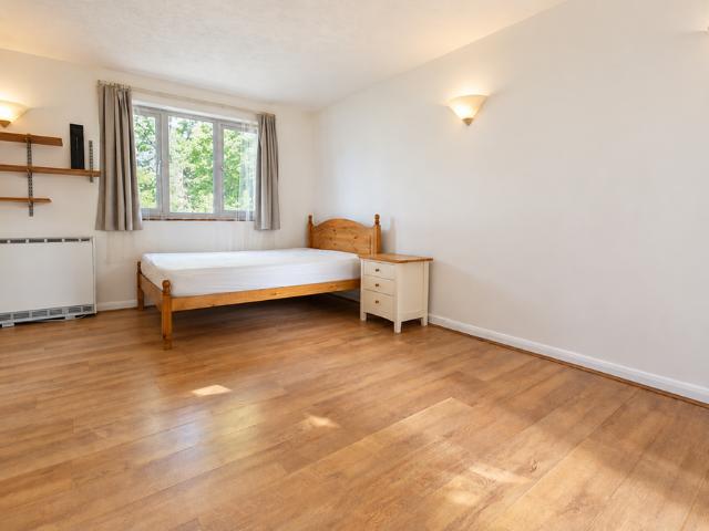 Studio for rent in London Borough of Hounslow, Greater London