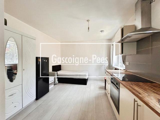 Studio for rent in Basingstoke, Basingstoke and Deane