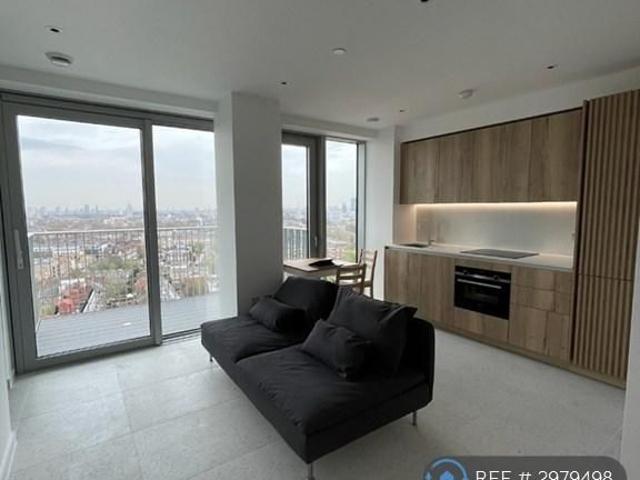 Studio for rent