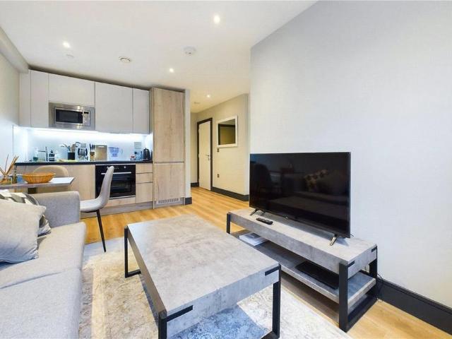 Studio for rent in Blackwell, Mid Sussex