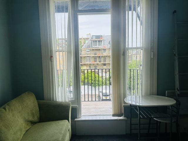 Studio for rent in Aldrington