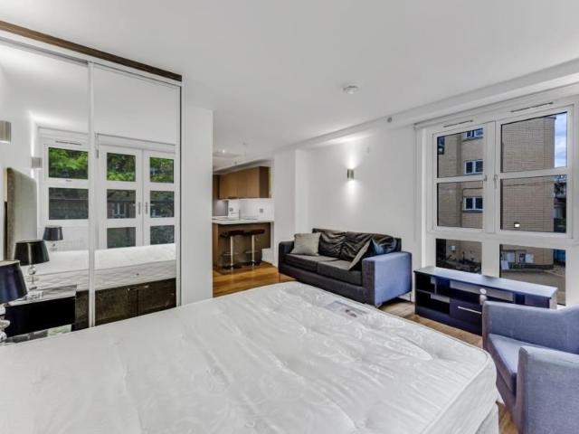 Studio for rent in London Borough of Camden, Greater London