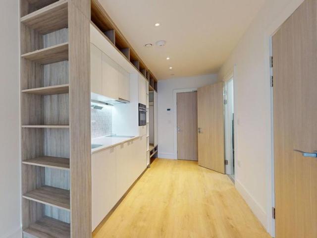 Flat for rent in New Malden, Greater London