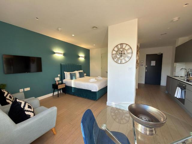 Flat for rent in London Borough of Hounslow, Spring Grove