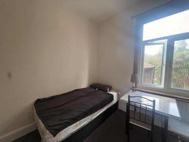 Flat for rent in Greater London