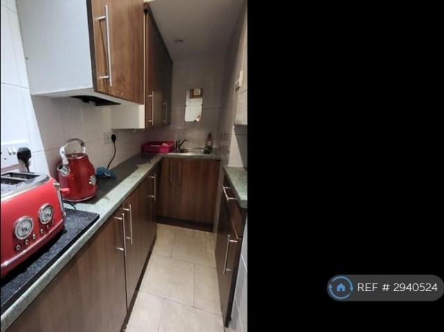 Flat for rent in Coseley, West Midlands