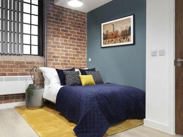 Studio for rent in Greaves, Bare