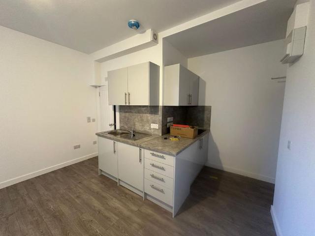 Studio for rent in Craigie, Moneydie