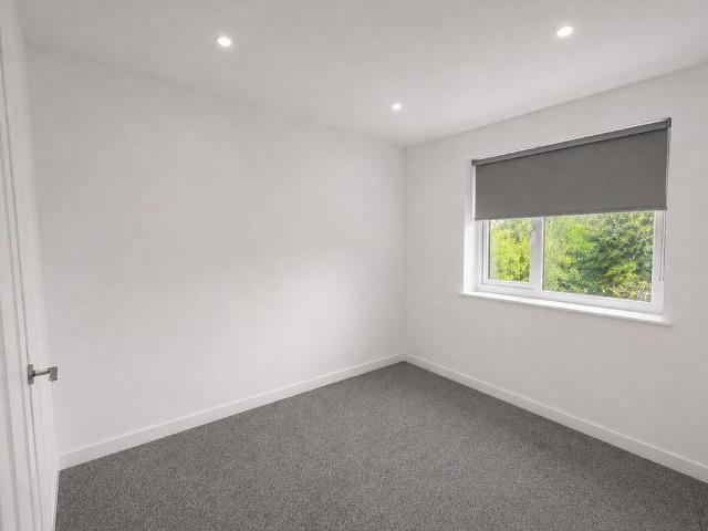Studio for rent in Canley, West Midlands