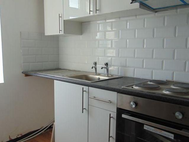 Studio for rent in Tunstall, Stoke-on-Trent