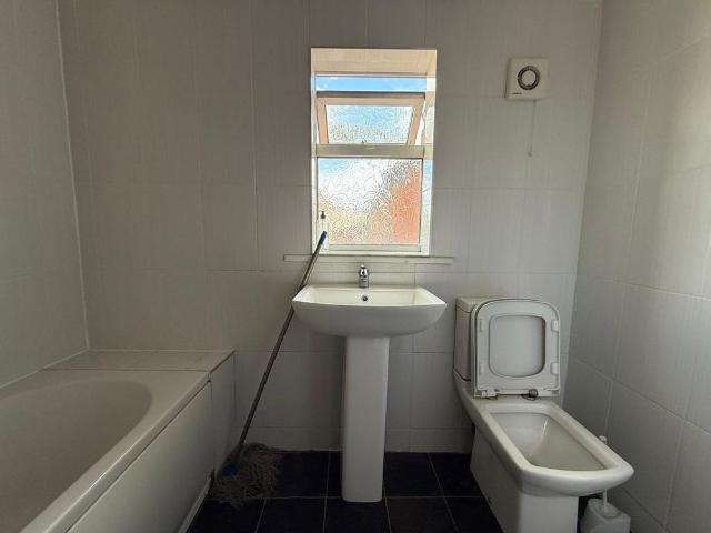 Studio for rent in Winson Green, Isle Of Man