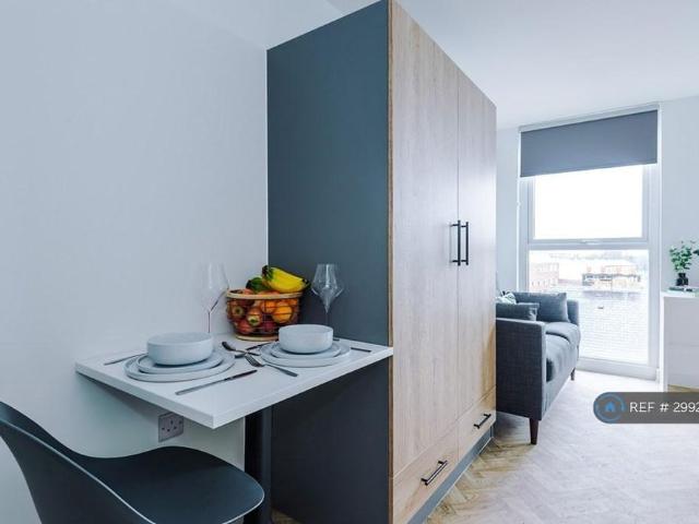 Studio for rent in Plungington, Higher Bartle