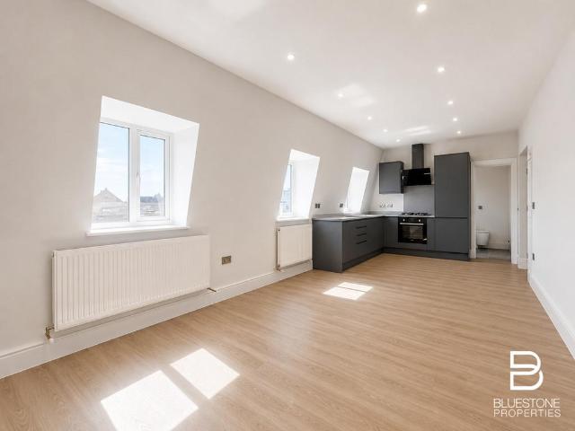 Flat for rent in Balham, Greater London