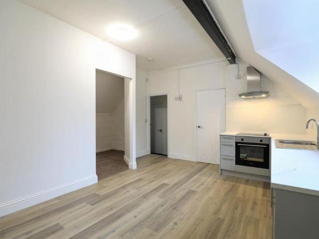 Studio for rent in Burton Latimer